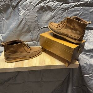 Oak Street Bootmakers Horween Natural Chromexcel Rough out leather moccasin boot